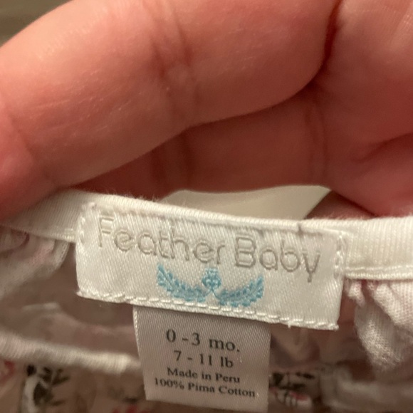 Feather BabyFloral Pink and Cream Kids Footie size 0/3M - Picture 4 of 4